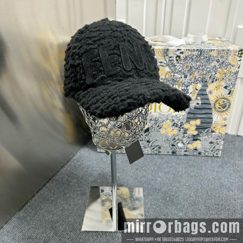 Fendi Hat dx73