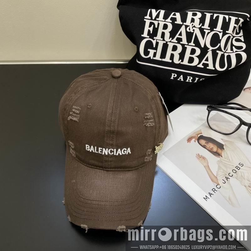 Balenciaga Hat 042701