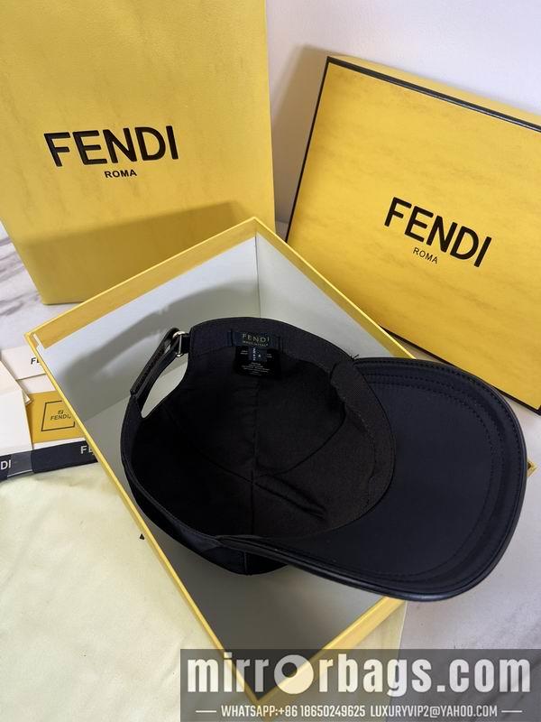 Fendi Hat dx04