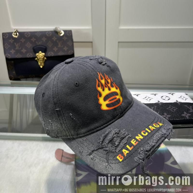 Balenciaga Hat dx84