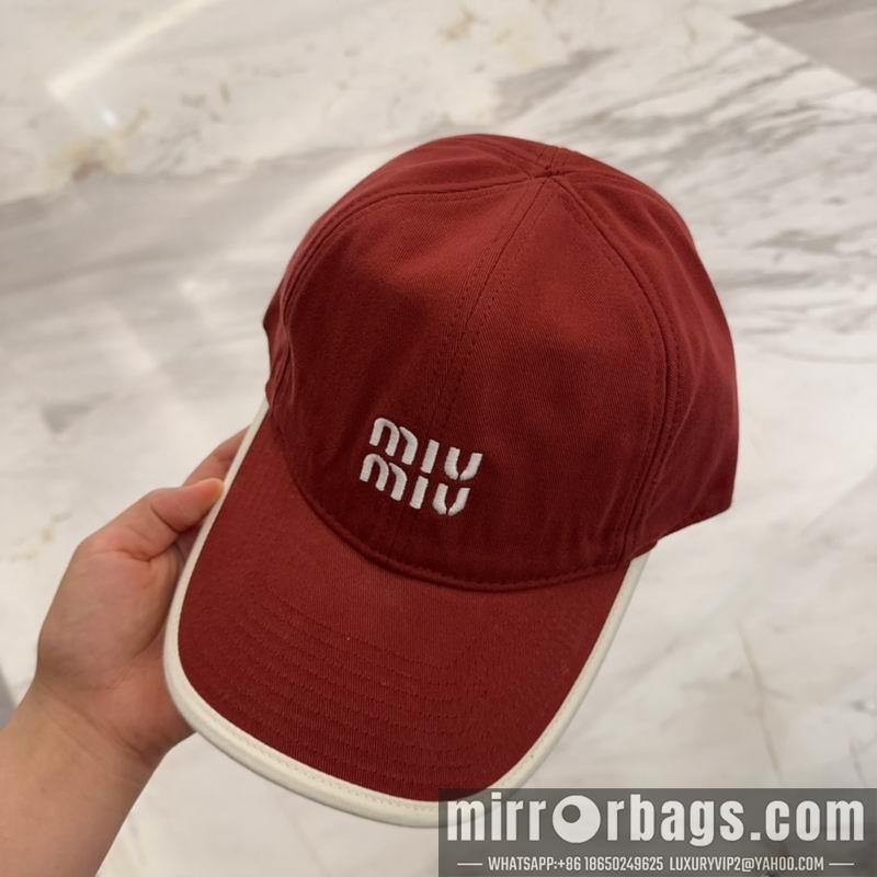 Miumiu Hat dx36