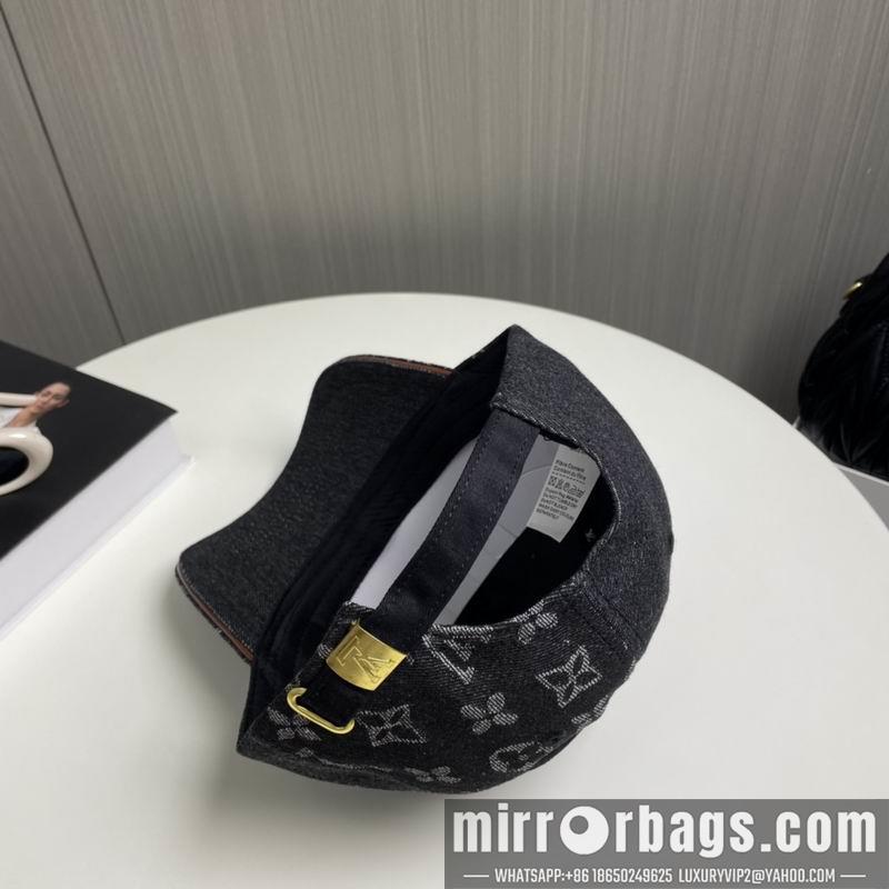LV Hat dx95