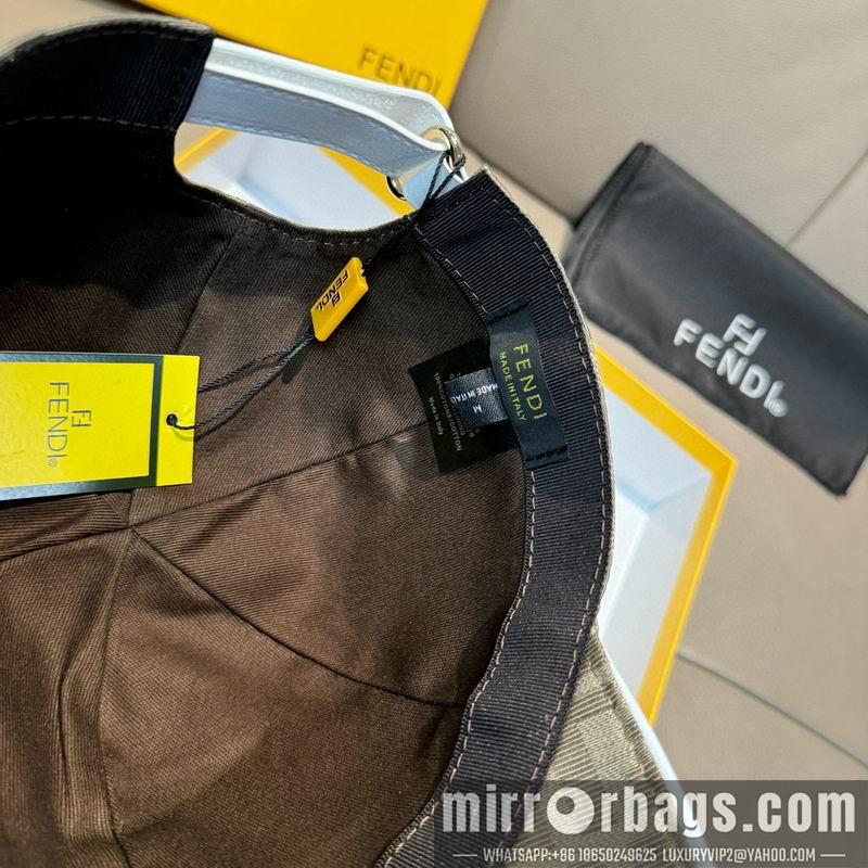Fendi Hat dx95