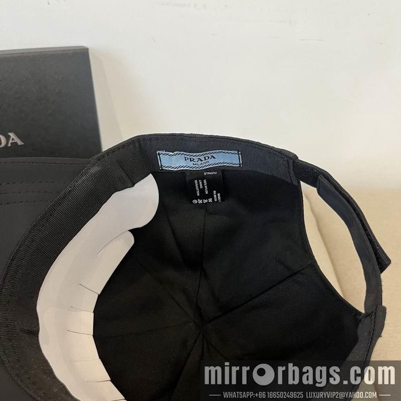 Prada Hat dx24