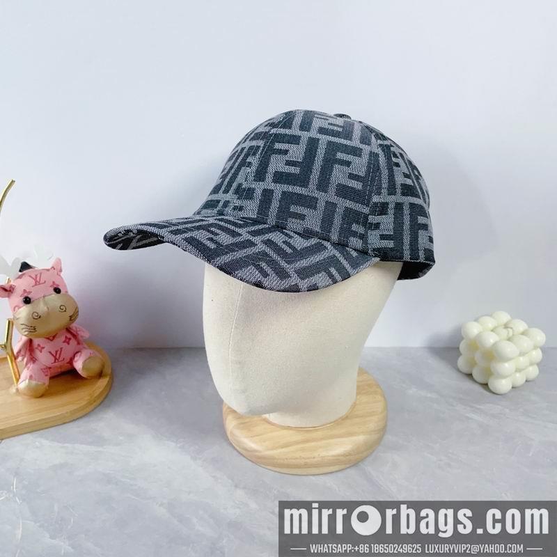 Fendi Hat dx29