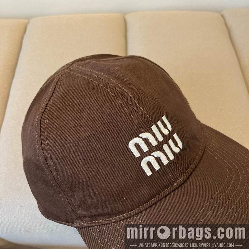 Miumiu Hat dx32