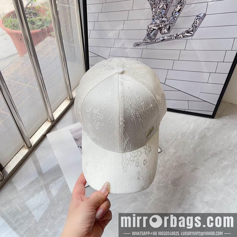 Miumiu Hat 041704