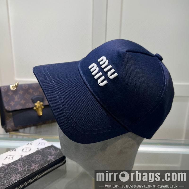 Miumiu Hat dx49