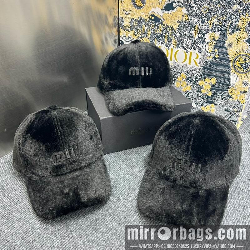 Miumiu Hat dx90