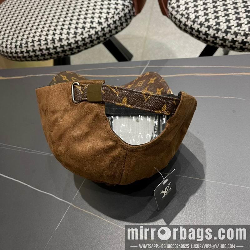 LV Hat 050702