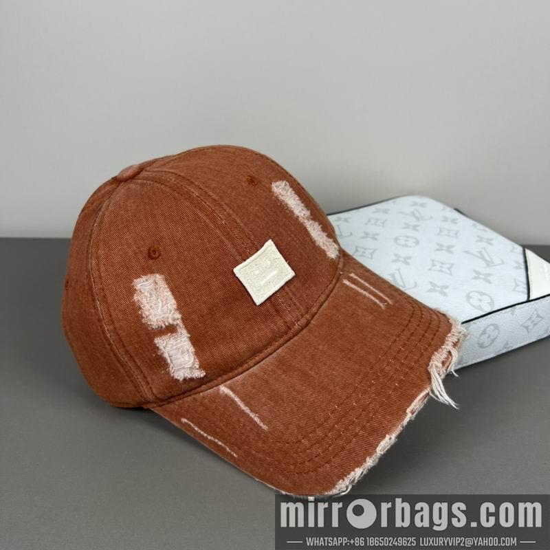 Acne Hat dx18