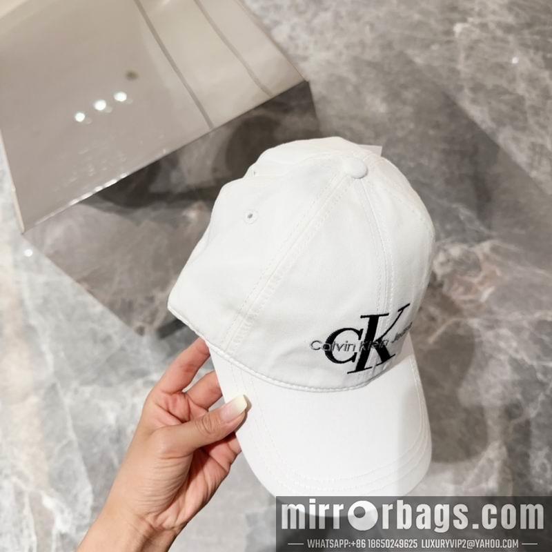 CK Hat dx15