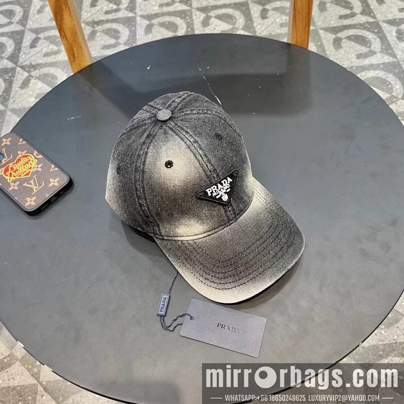 Prada Hat 041401