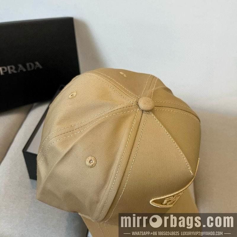Prada Hat dx26