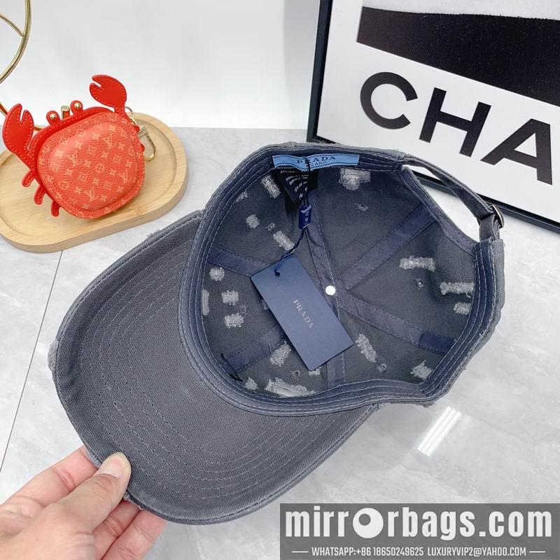 Prada Hat dx13