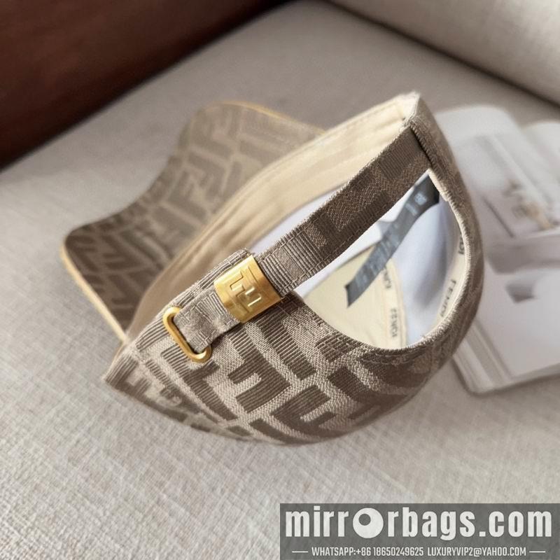 Fendi Hat dx69