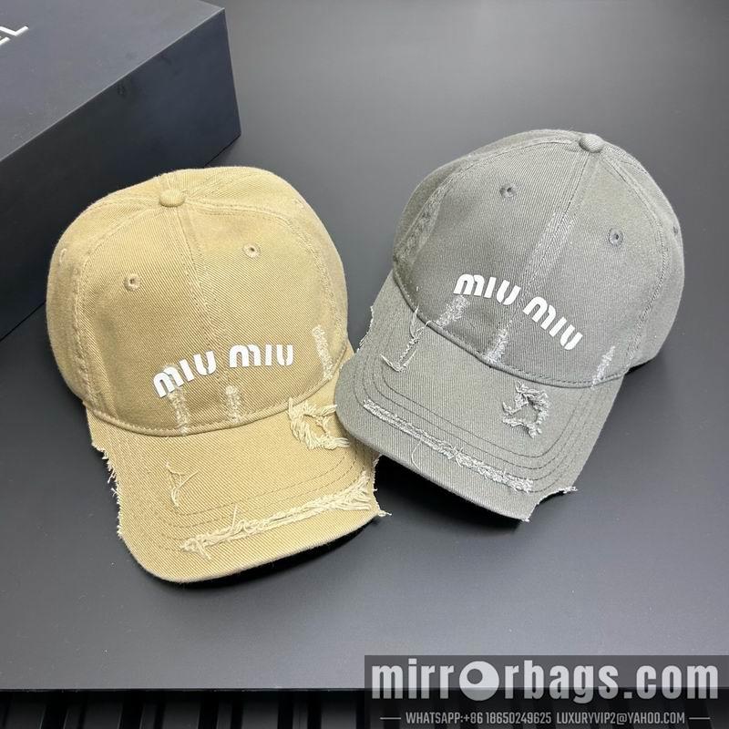 Miumiu Hat dx06