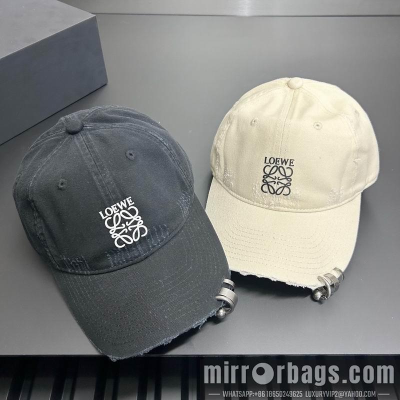 Loewe Hat dx41