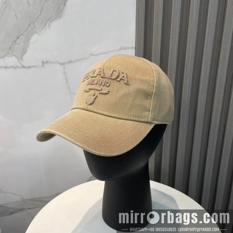 Prada Hat 010601