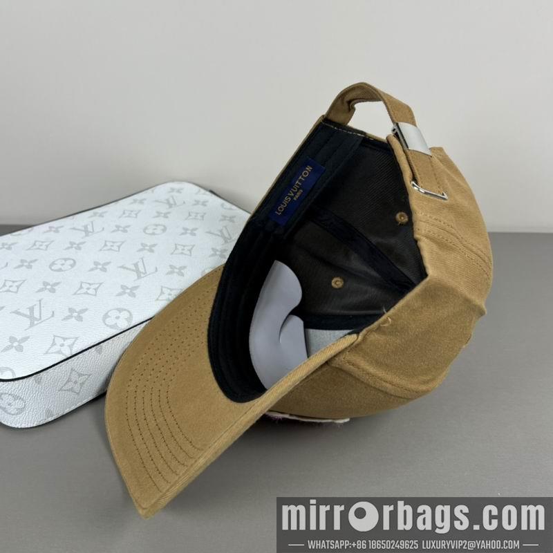 LV Hat dx15