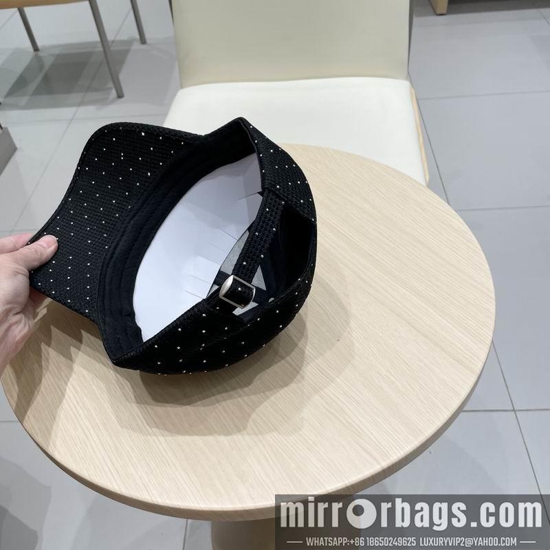 LV Hat 021003