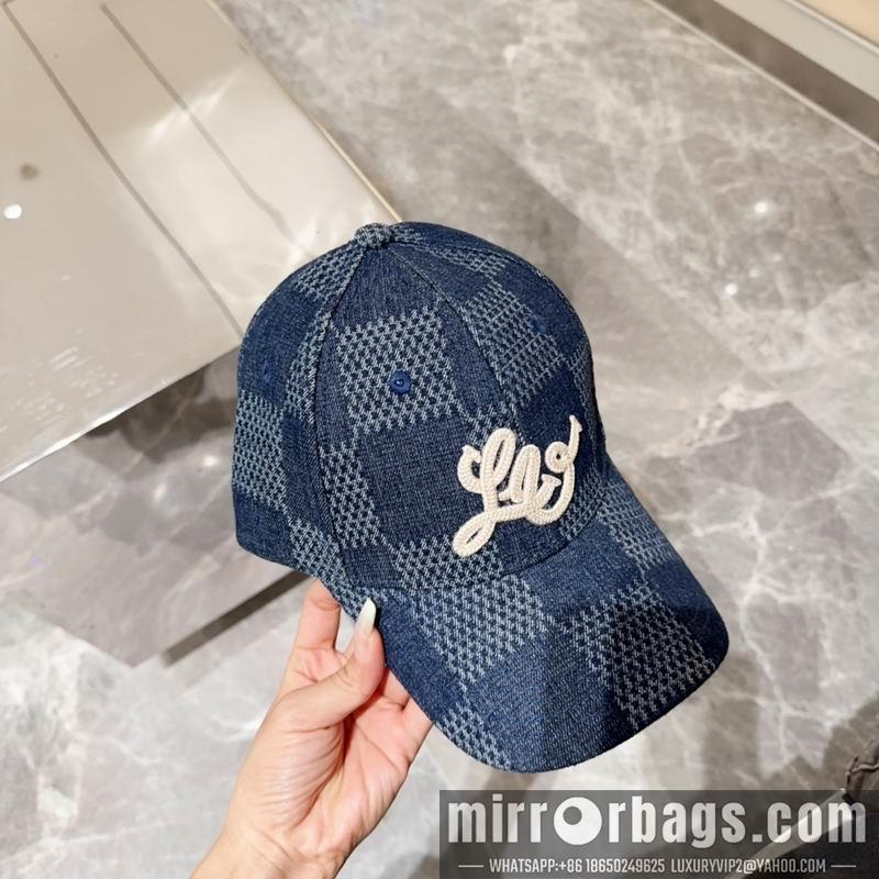 LV Hat 072804