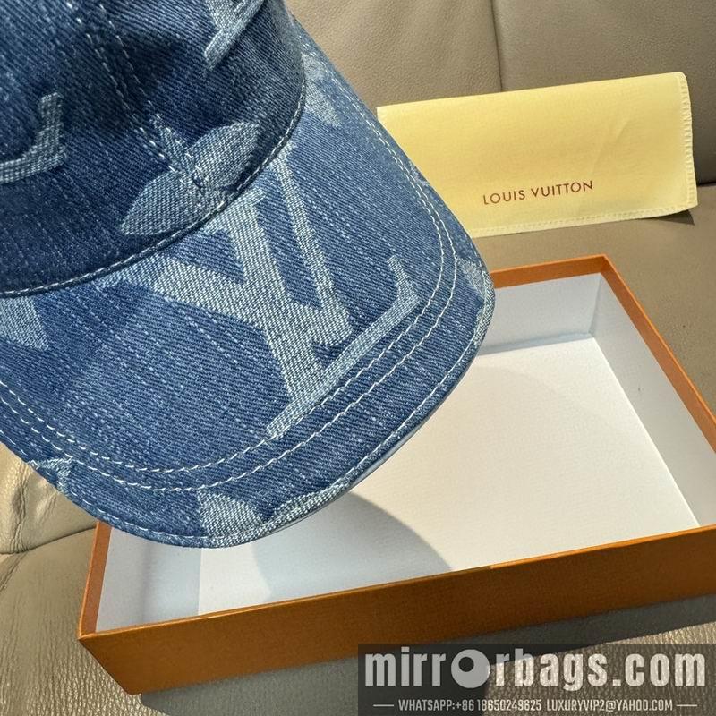 LV Hat dx122