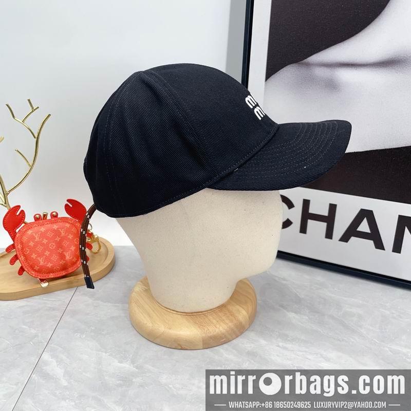 Miumiu Hat dx02