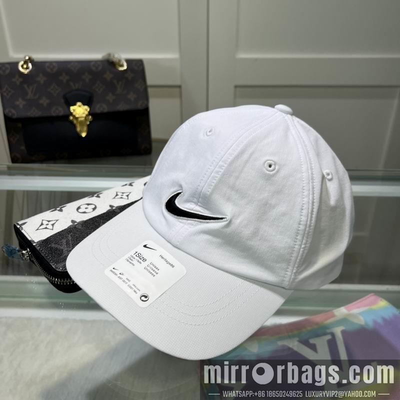 Nike Hat dx06