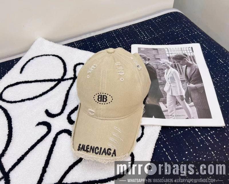 Balenciaga Hat dx107