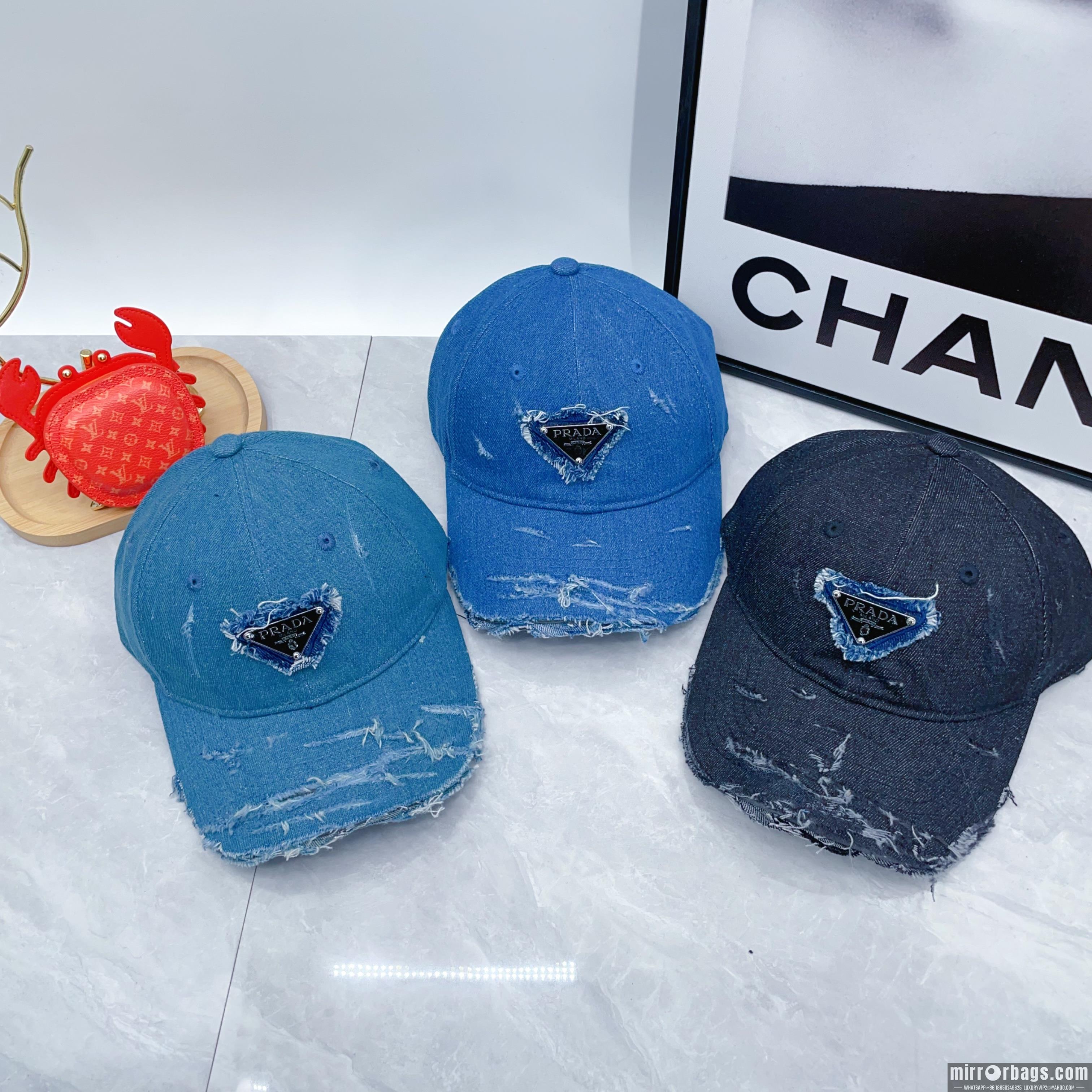 Prada Hat dx01