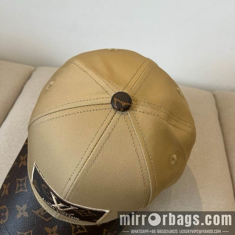 LV Hat dx33