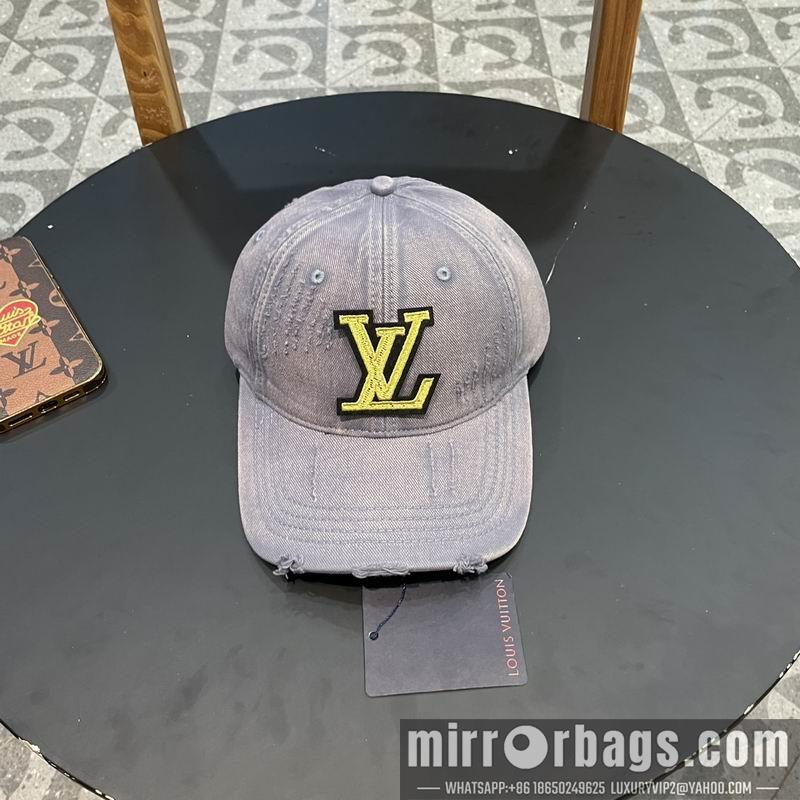 LV Hat 050709