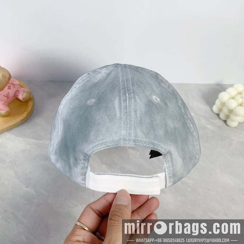 Balenciaga Hat dx56