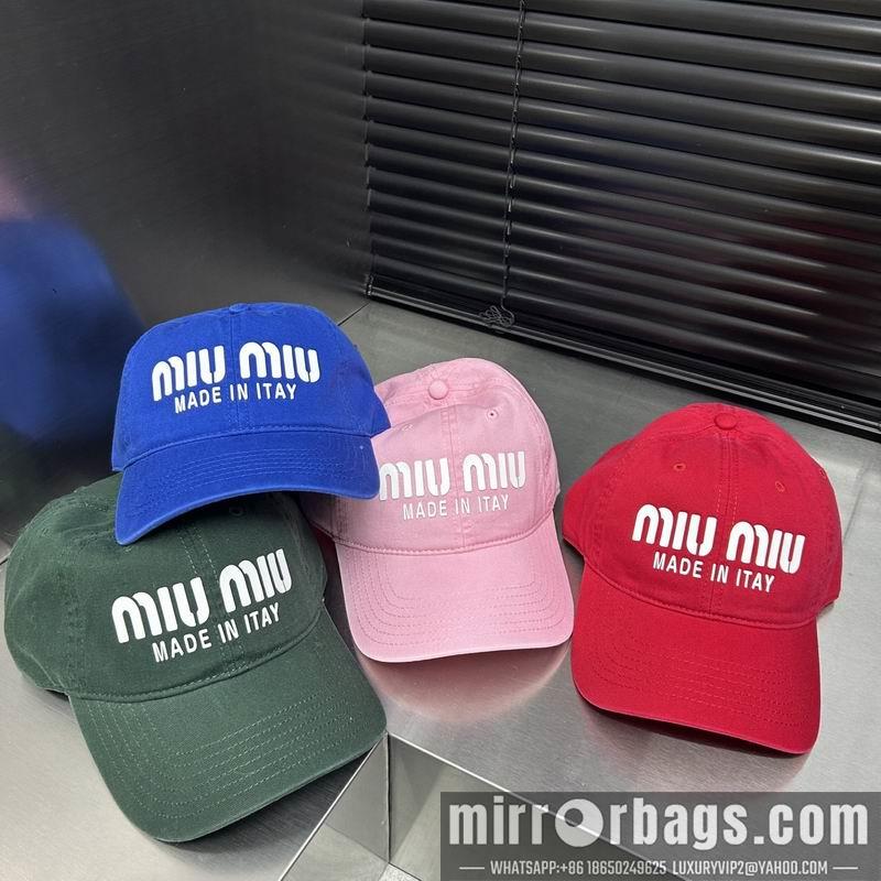 Miumiu Hat dx08