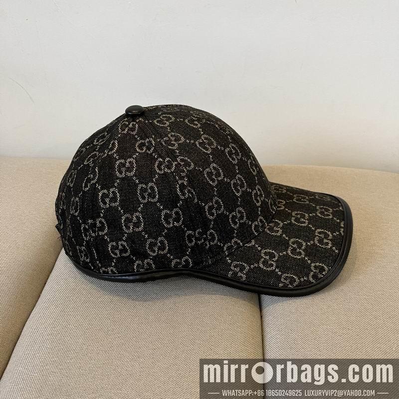 Gucci Hat dx40