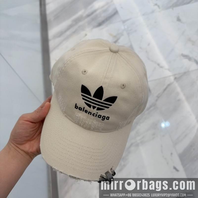 Balenciaga Hat dx78