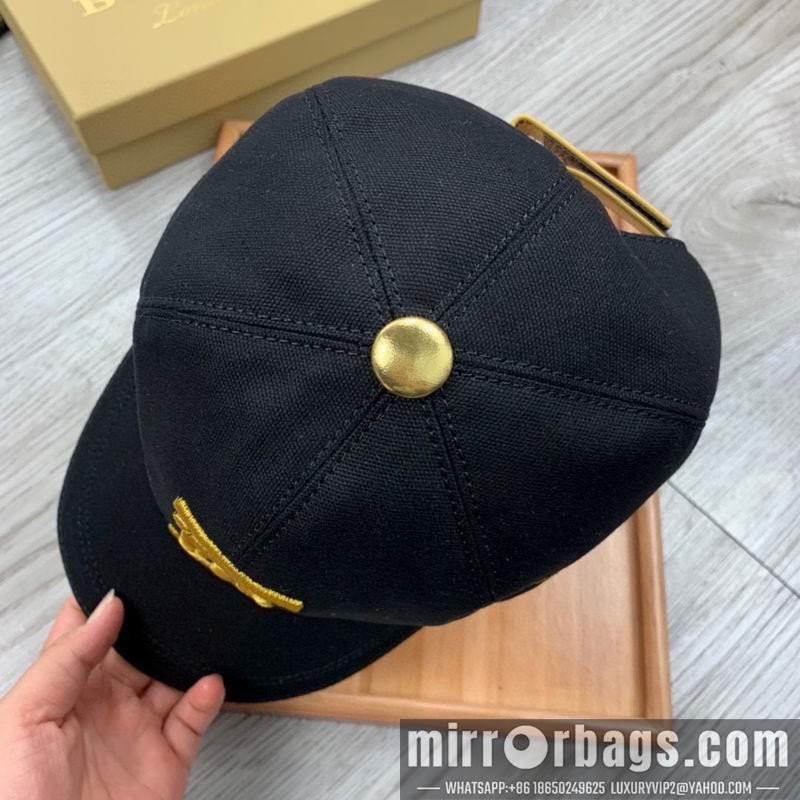 Burberry Hat31