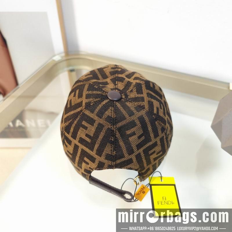 Fendi Hat dx70