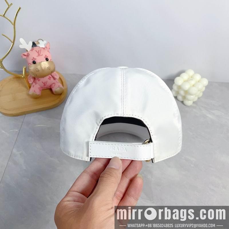 Prada Hat dx41