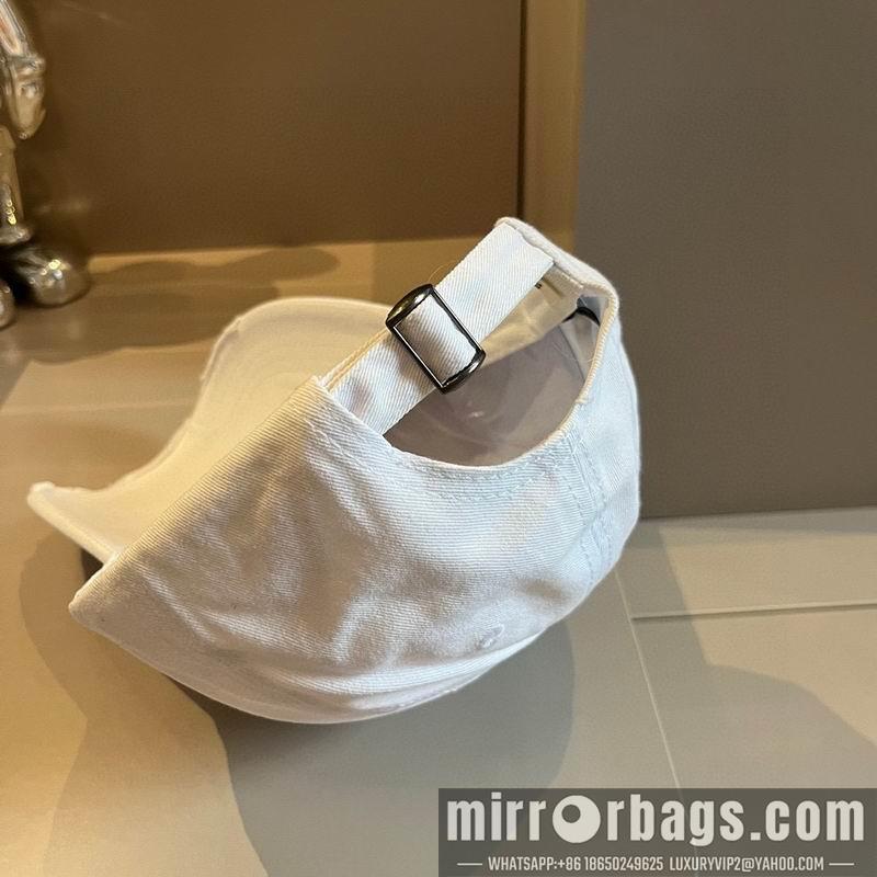 Celine Hat dx34