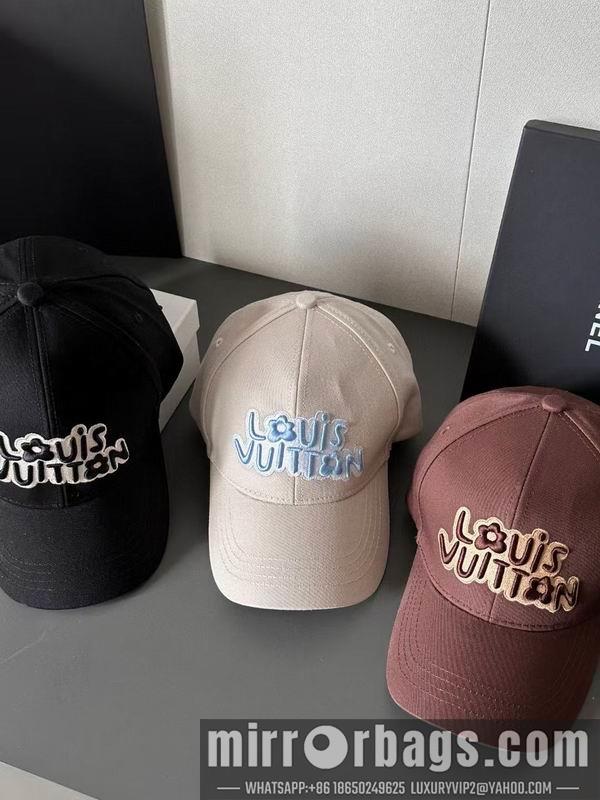 LV Hat dx30