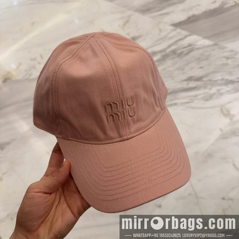 Miumiu Hat dx35
