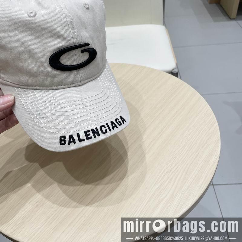Balenciaga Hat 041403
