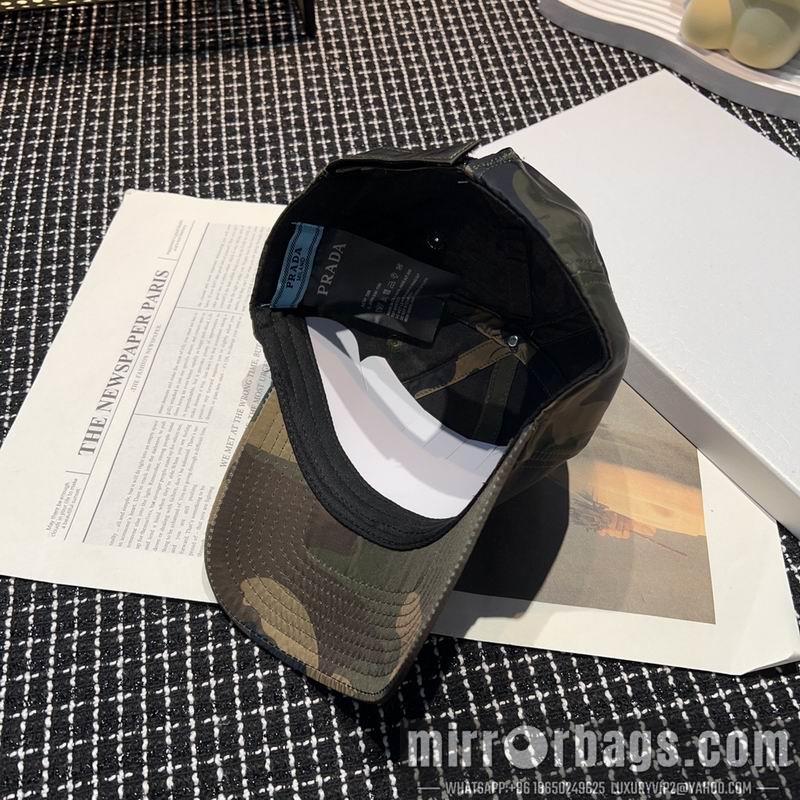 Prada Hat dx01