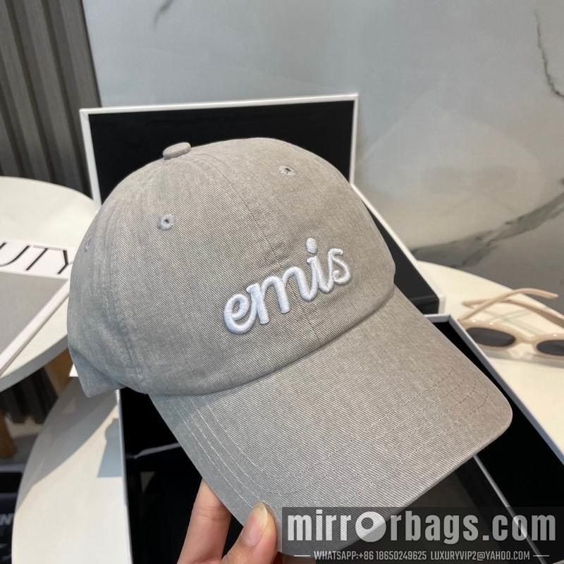Emis Hat dx10