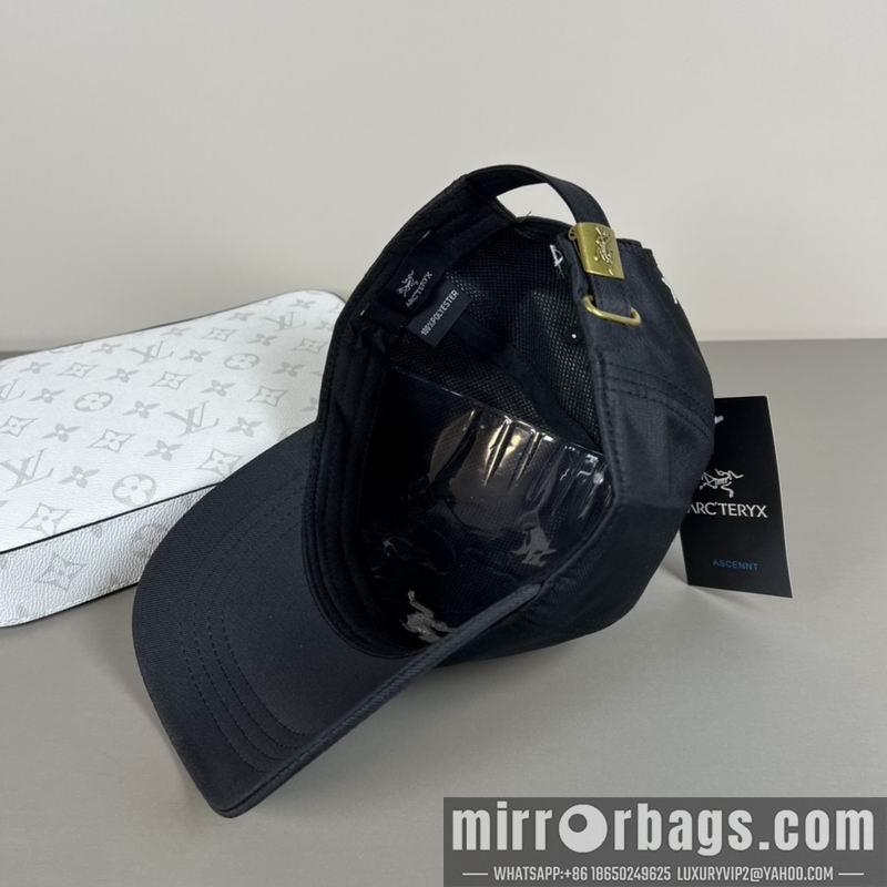 Arcteryx Hat dx15