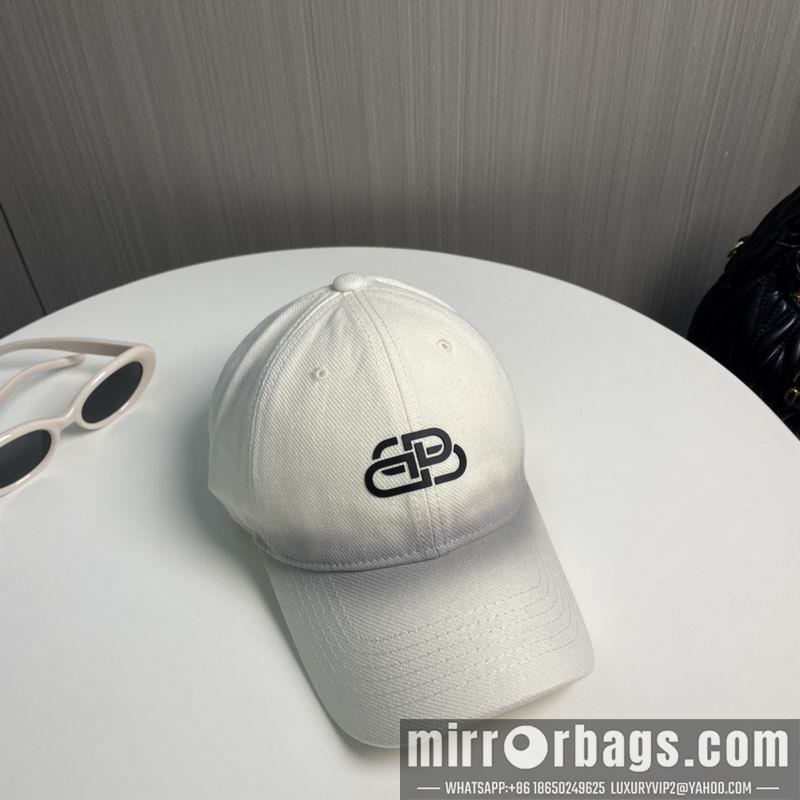 Balenciaga Hat 091402