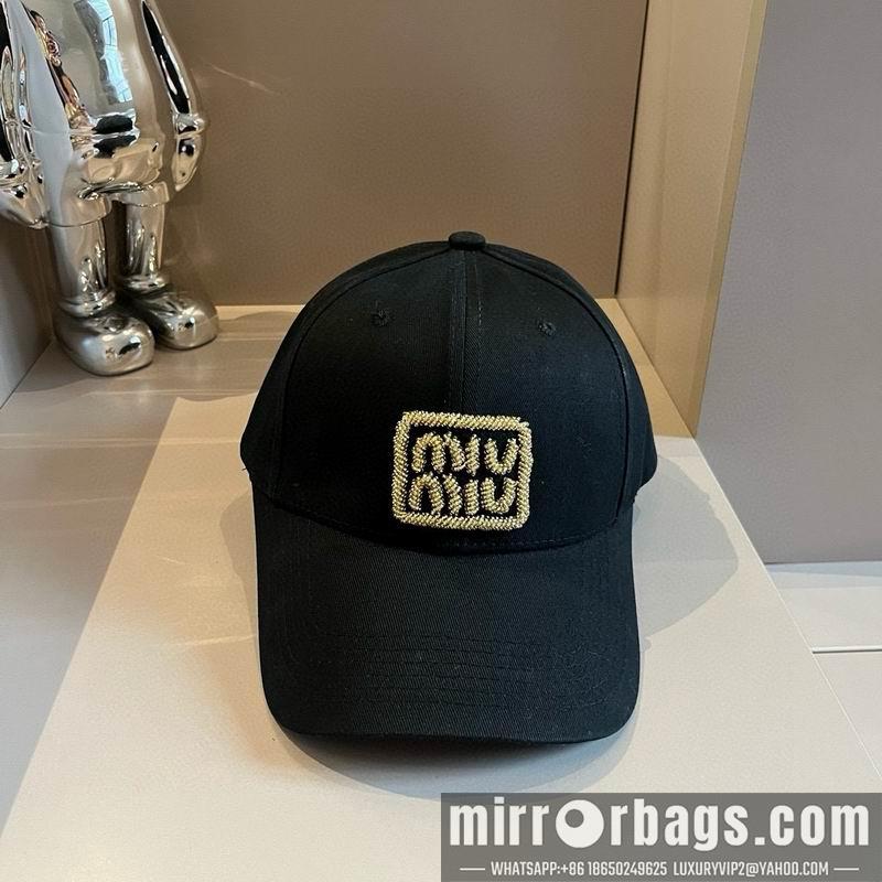 Miumiu Hat dx33