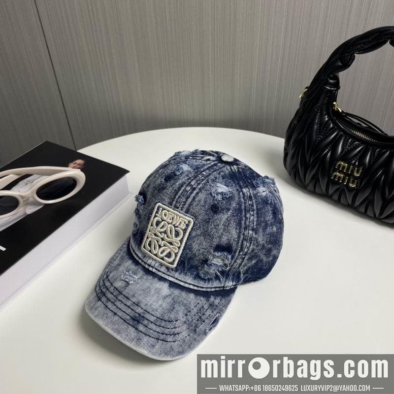 Loewe Hat dx50